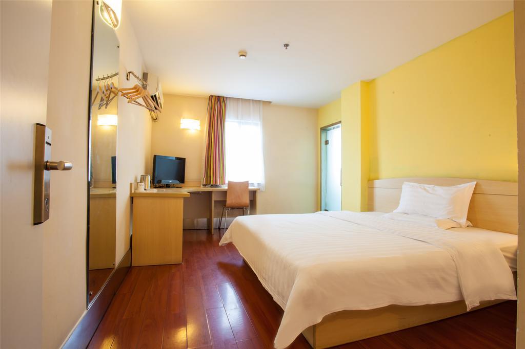 7Days Inn Guilin Railway Station מראה חיצוני תמונה